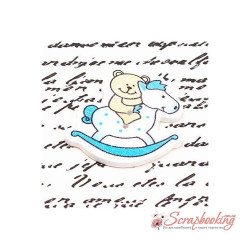 Ґудзик дерев'яний ведмедик на коні 33*31мм жовтий блакитний