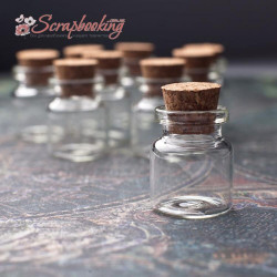 Скляна декоративна пляшечка, діам 22мм, висота 27мм