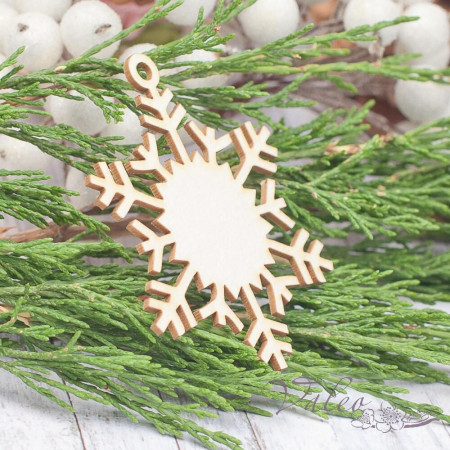 Чіпборд Valeo Сніжинка 54*67мм V1975