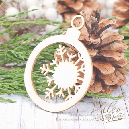 Чіпборд Valeo Ялинкова іграшка сніжинка 60*78мм V1974